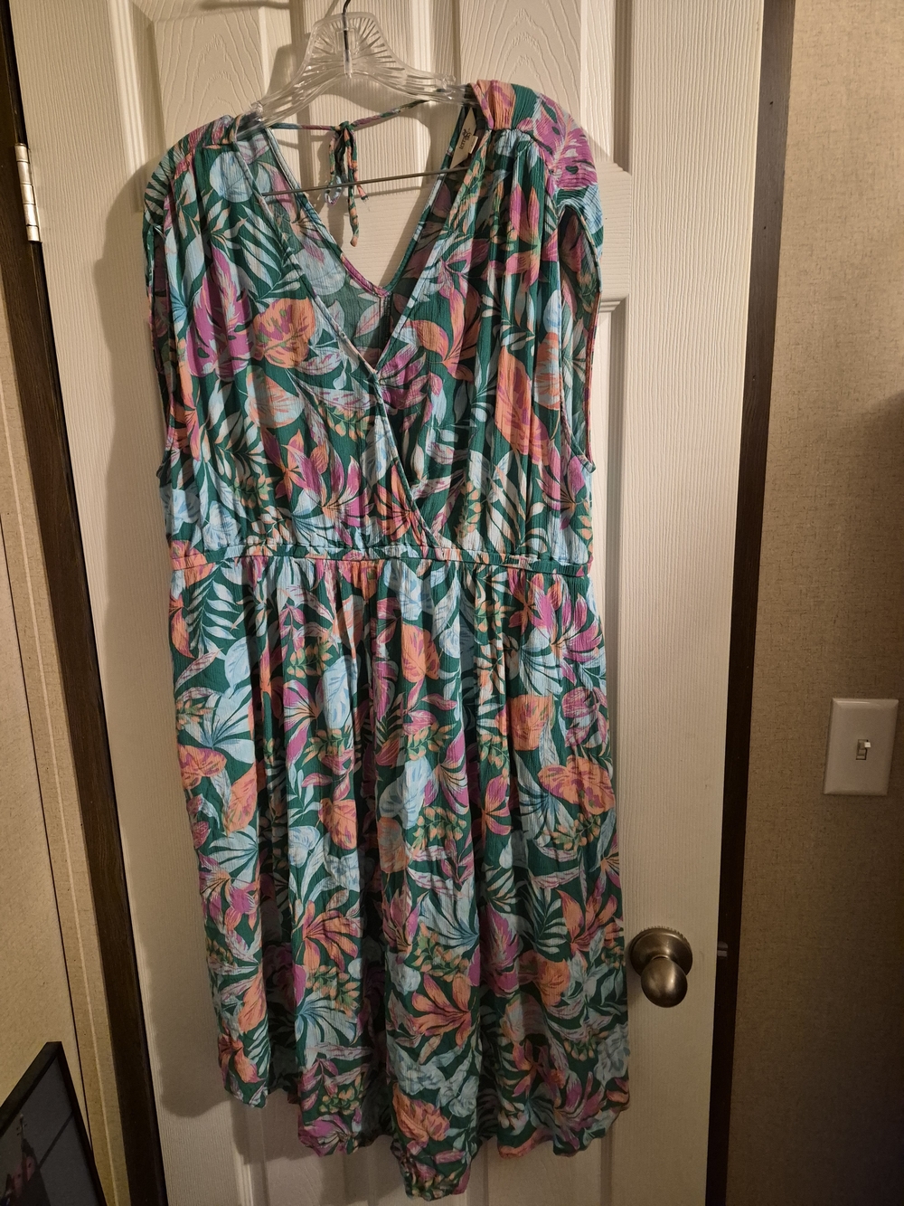 Floral V-Neck Midi Dress in Teal and Pink